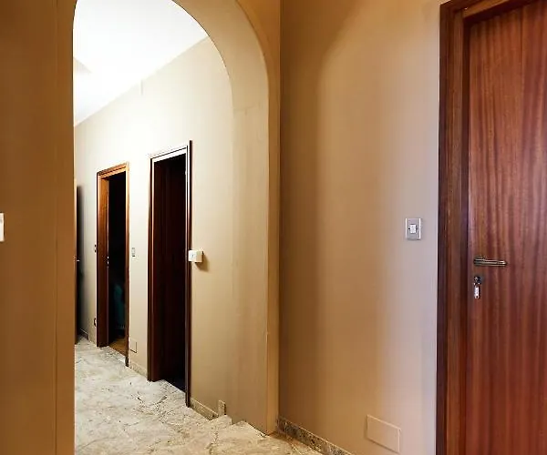 Carlotta Silvani Apartamento *