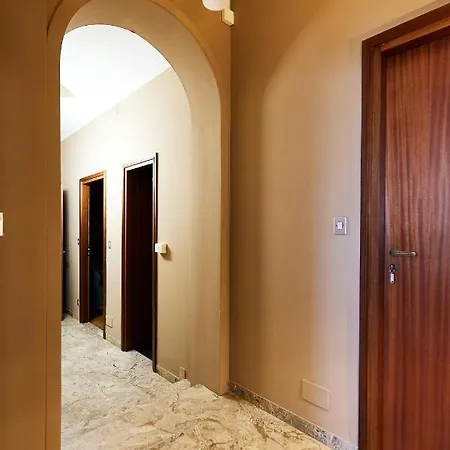 Carlotta Silvani Appartement *